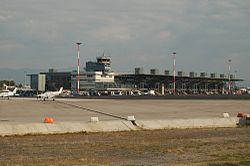Thessaloniki airport terminal.jpg